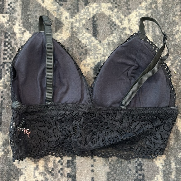 Rose & Vine Bralette - Picture 2 of 2